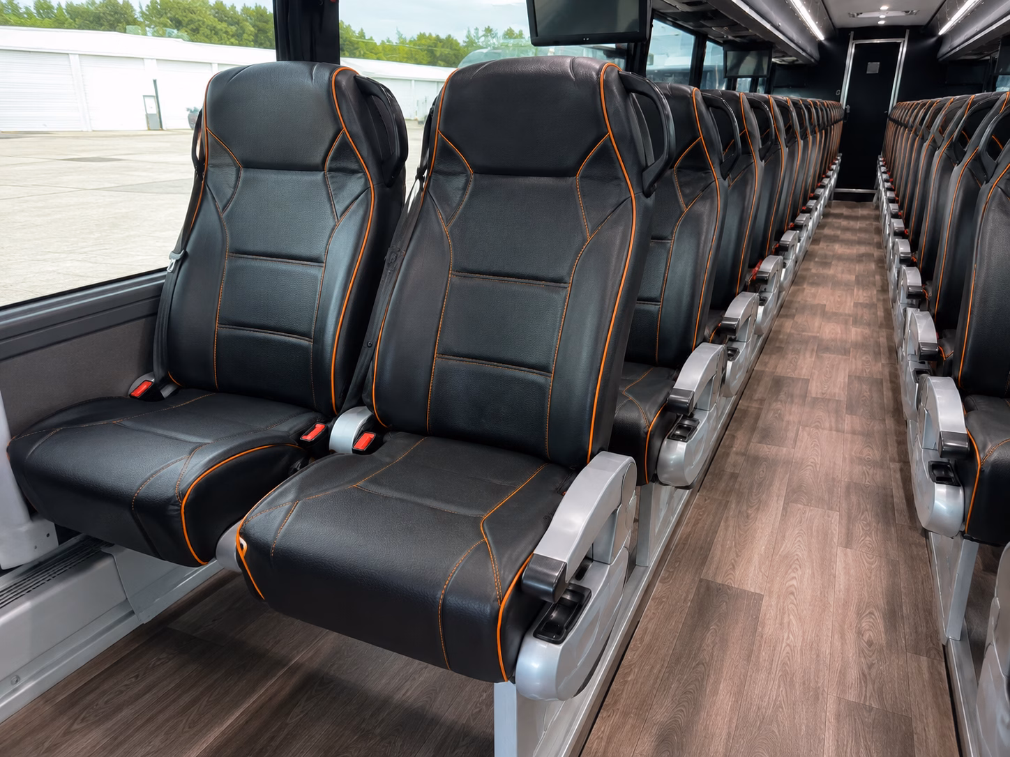 charterbusservicesbridgeport com can match you with the right bus for fall harvest season in connecticut